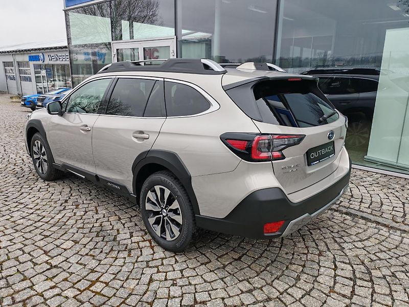 Subaru Outback (2025) 2,5 Touring 4x4 - fotka 5 z 9