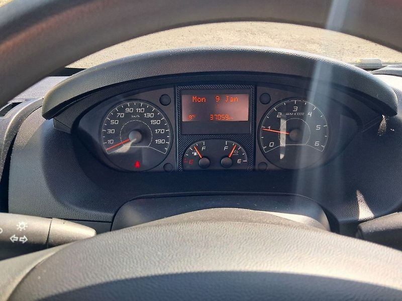 Peugeot Boxer Furgon 3500 L3H2 BlueHDi 165k - fotka 19 z 20