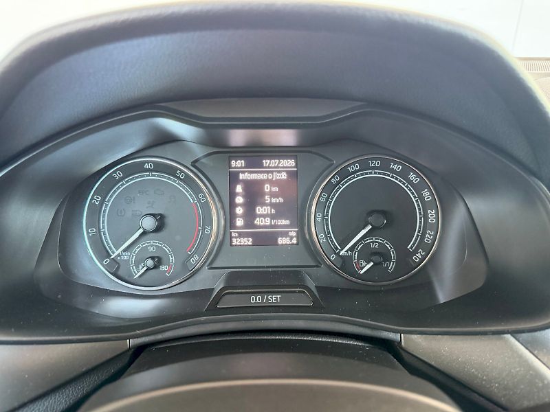 Škoda Scala (2022) Style 1.0 TSI / 81 kW M6 - fotka 9 z 25