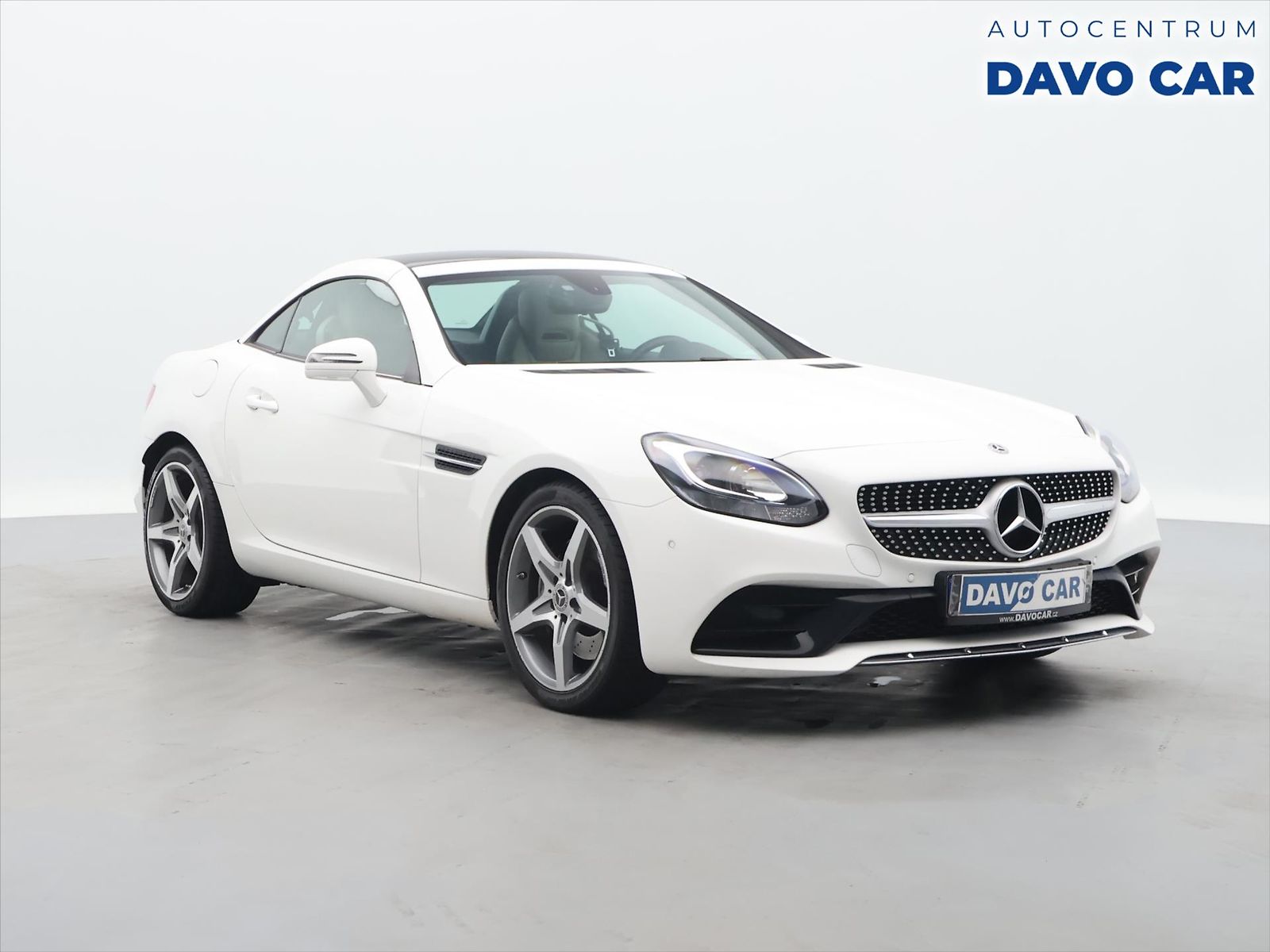Mercedes-Benz SLC 2.0 200 135kW AMG Line CZ 1Maj
