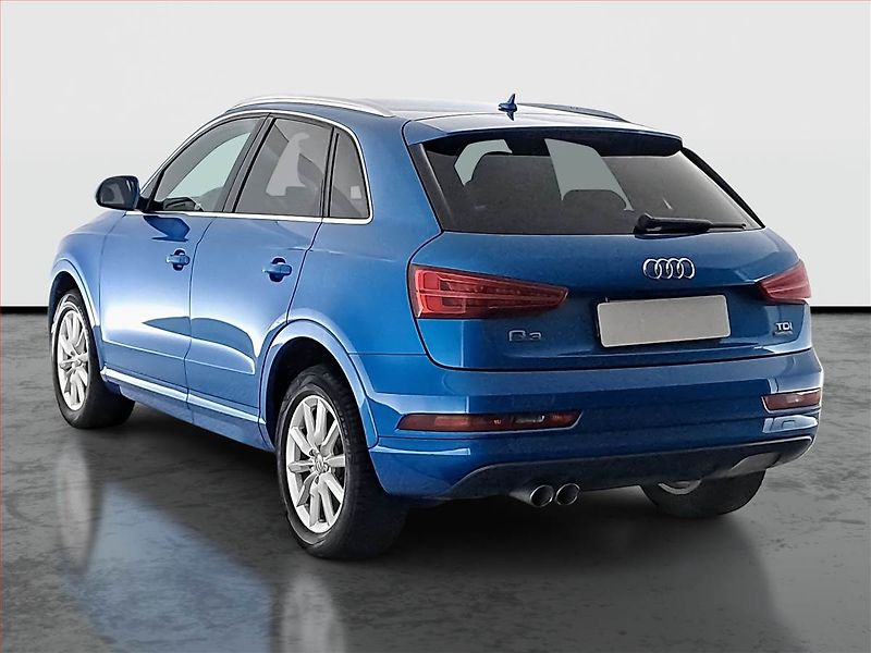 Audi Q3 (2016) basis 2.0 TDI, 4X4, Automat - fotka 4 z 18