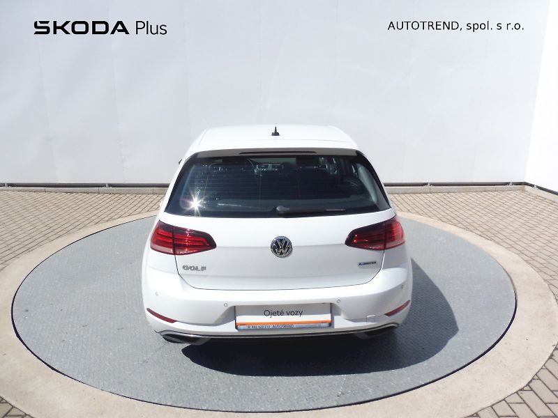 Volkswagen Golf (2019) Maraton Edition 1,5 TSI 96kW - fotka 22 z 25