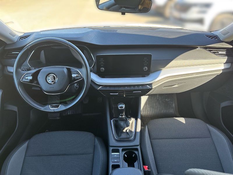 Škoda Octavia (2022) 2.0 TDI Ambition + - fotka 5 z 33
