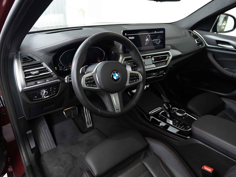 BMW X4 xDrive30d - fotka 11 z 24