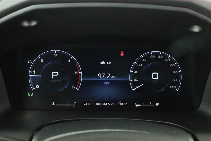 SsangYong Musso (2022) 2.2 e-XDi - fotka 9 z 17
