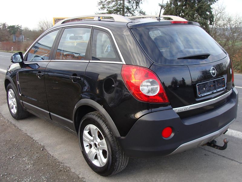 Opel Antara 2.0 CDTi 4x4 - fotka 3 z 25