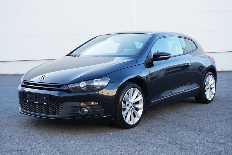 Volkswagen Scirocco 1.4 TSI 90kW - fotka 4 z 28