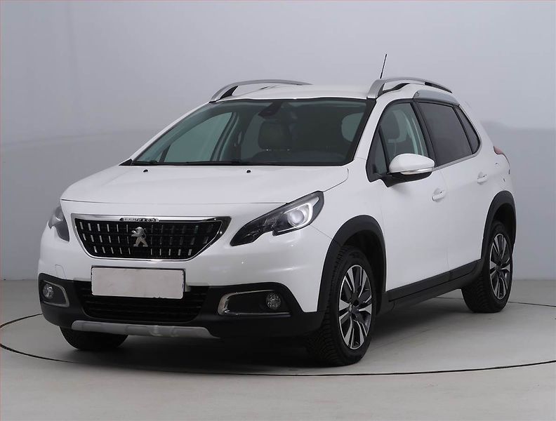 Peugeot 2008 (2018) 1.2 PureTech, Automat - fotka 2 z 18