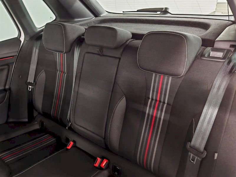 Škoda Kamiq (2025) 1.0 TSI 85 kW Monte Carlo - fotka 25 z 32