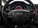 Kia Ceed (2012) 1.6 CRDi, Tempomat - náhled 8