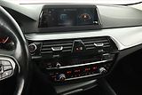 BMW Řada 5 (2017) 520d xDrive, 4X4, Automat - náhled 10
