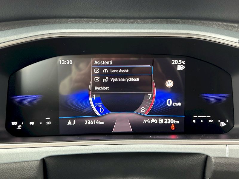 Volkswagen T-Roc (2025) Life GOAL 1.0 TSI 85kW - fotka 10 z 27