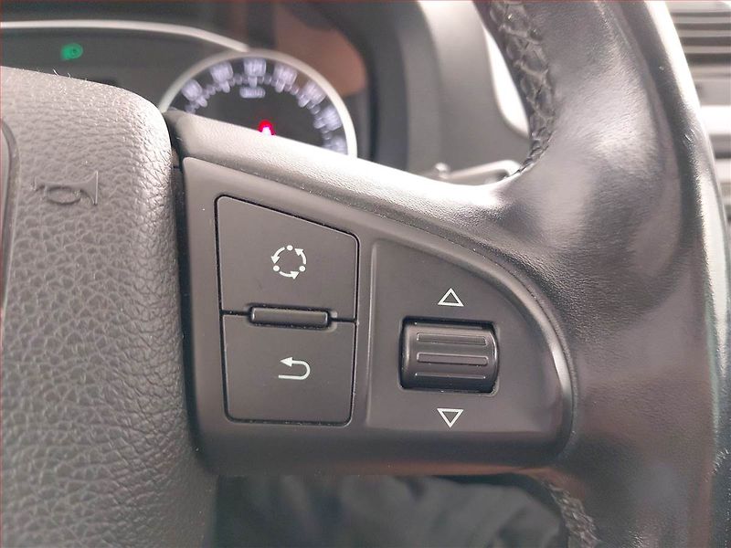 Škoda Octavia (2013) Style 1.4 TSI, Serv.kniha - fotka 18 z 19