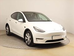 Tesla Model Y (2024) Long Range AWD 79kWh, SoH 95% - fotografie inzerátu