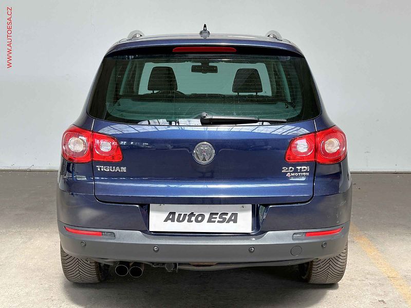 Volkswagen Tiguan (2010) 2.0 TDi 4x4, Team, bixen, - fotka 5 z 15