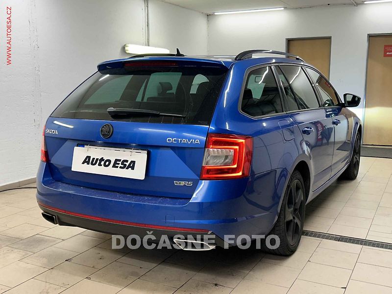Škoda Octavia (2014) 2.0TDi, RS, bixen - fotka 2 z 3