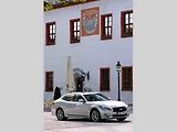 Infiniti Q70.