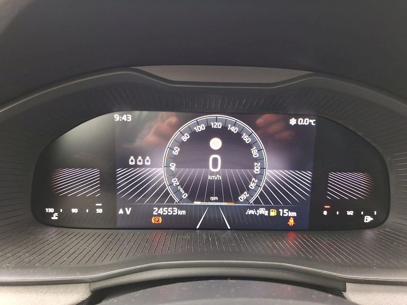 Škoda Kamiq (2024) 1.0TSI / 85 kW / 6MP / TOP SEL - fotka 12 z 29