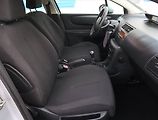 Citroën C4 (2010) 1.4 16V, po STK, jezdí skvěle - náhled 9