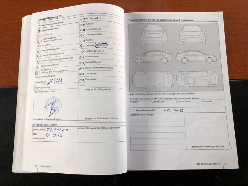 Volkswagen Scirocco (2012) 2.0 Sport - fotka 38 z 42