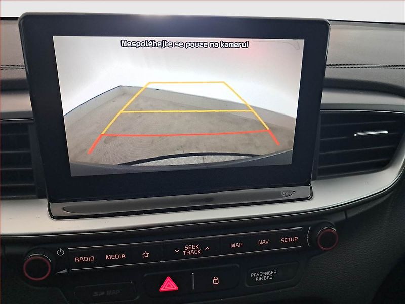 Kia Ceed (2018) 1.0 T-GDI, Navi, Tempomat - fotka 28 z 28