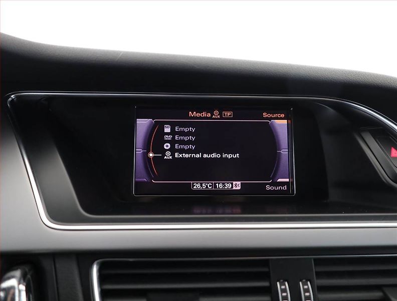 Audi A4 (2013) 3.0 TDI, 4X4, Automat, Navi - fotka 12 z 19