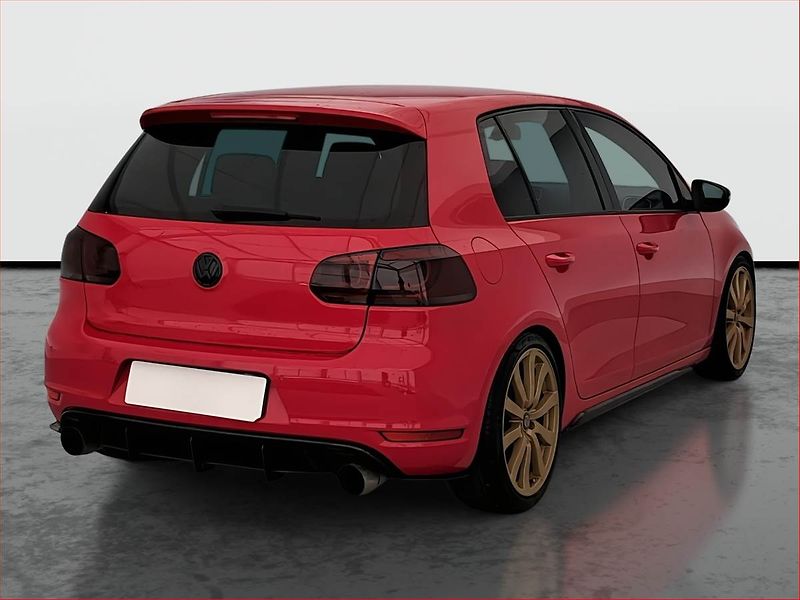 Volkswagen Golf (2010) 2.0 GTI, Serv.kniha, Xenony - fotka 5 z 17