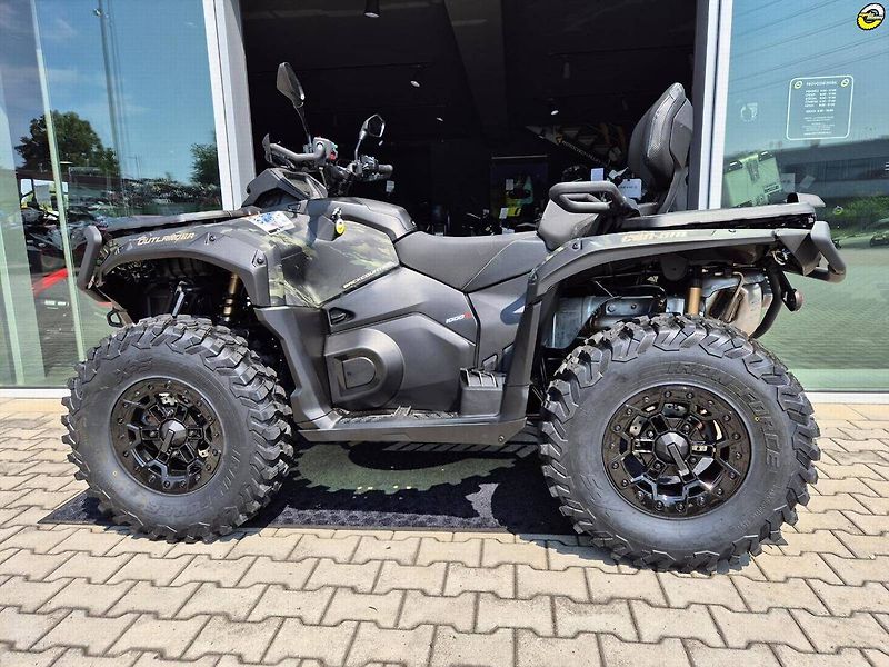 Can-Am Outlander Max 1000R LTD (2026) 4MTK - Outlander Max 1000R T B - fotka 7 z 26