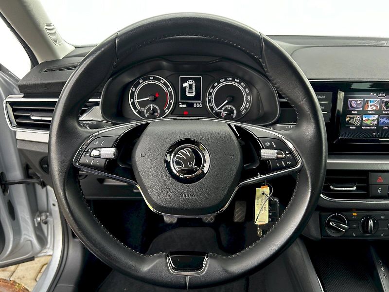 Škoda Kamiq (2021) 1.5 TSI 110kW MP6 Ambition - fotka 8 z 32