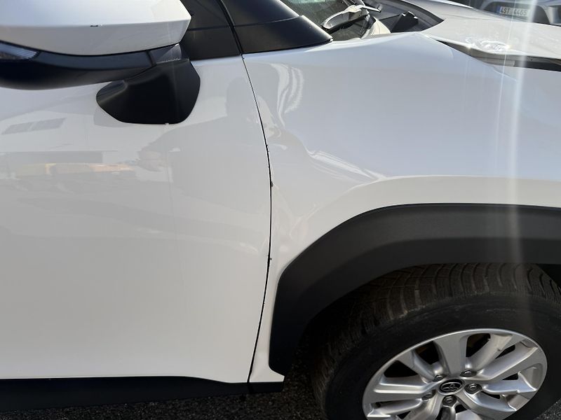 Toyota Yaris Cross Hybrid 68 kW - fotka 8 z 26
