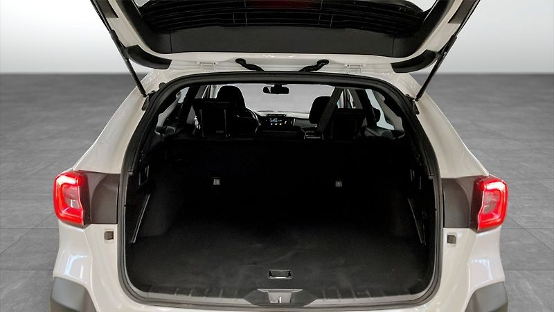 Subaru Outback 2.5i 4WD Active + tažné - fotka 23 z 24