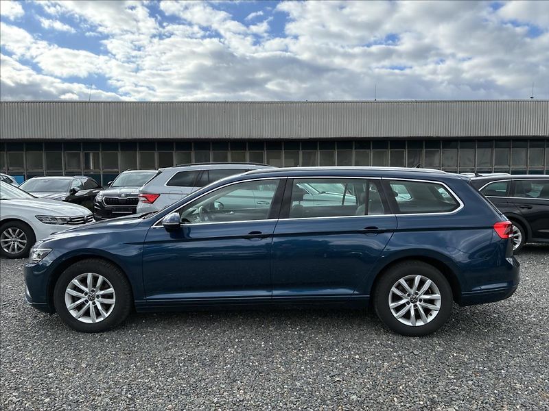 Volkswagen Passat 2,0 TDI TAŽNÉ KAMERA EL.KUFR - fotografie inzerátu