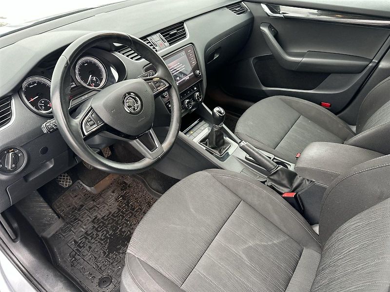 Škoda Octavia (2018) 1.6 TDI Style - fotka 7 z 26