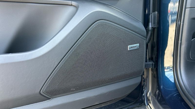 Porsche Cayenne (2026) E-Hybrid Coupé - fotka 25 z 30