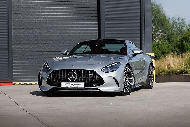 Mercedes-Benz AMG GT (2024) Coupe 63 V8 Biturbo 4Matic+  - fotka 11 z 45