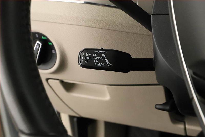 Škoda Superb (2023) Laurin&Klement 2.0 TDI - fotka 17 z 21