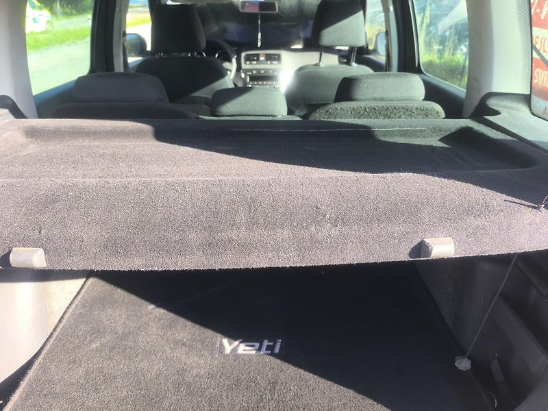 Škoda Yeti 2.0TDI 4X4 103KW,KRÁSNÝ,140TKM - fotka 6 z 29