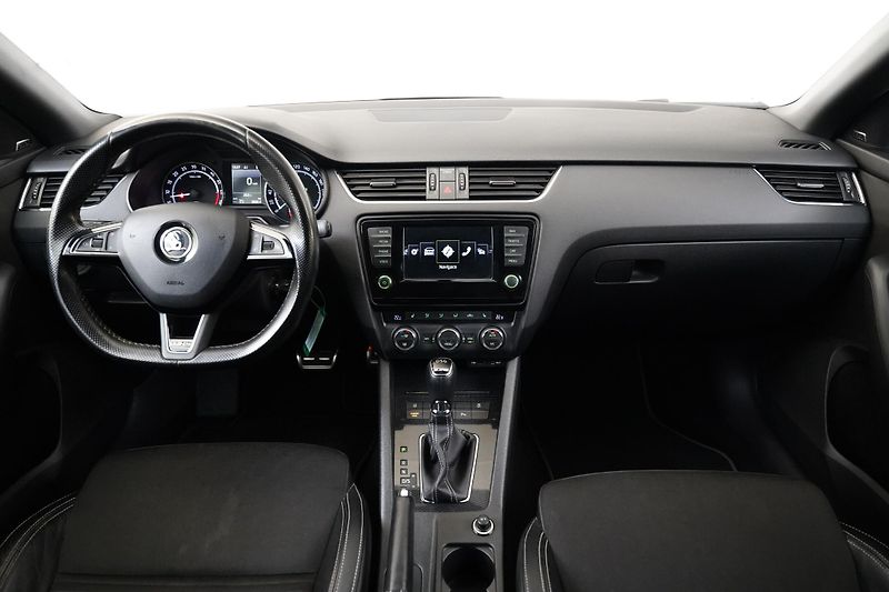 Škoda Octavia - fotka 5 z 27