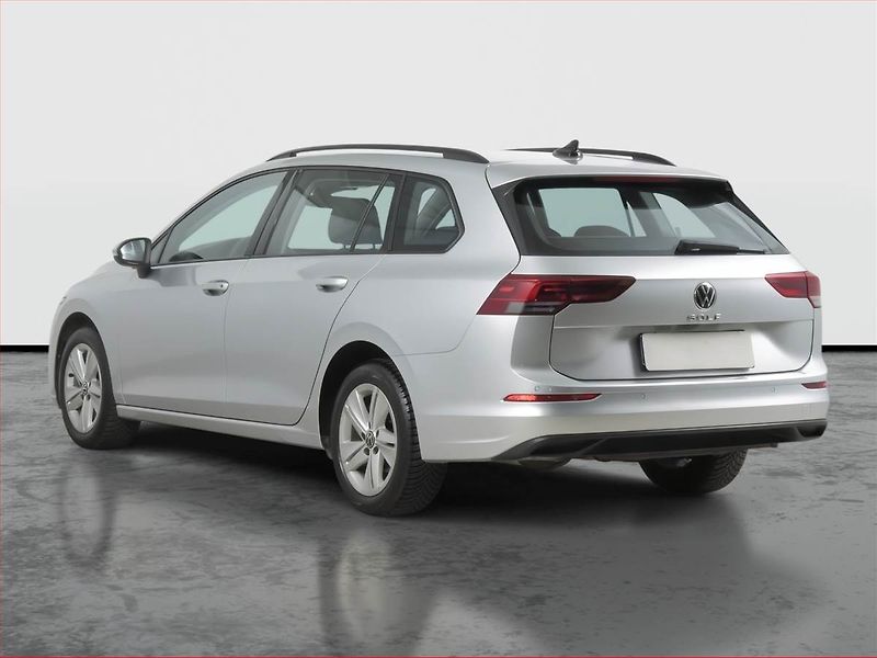 Volkswagen Golf (2022) Life 2.0 TDI, Automat - fotka 4 z 24
