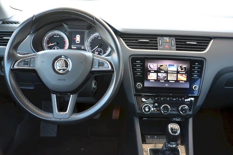 Škoda Octavia (2020) Combi 1.5 TSI 110 kW Style PLU - fotka 5 z 23
