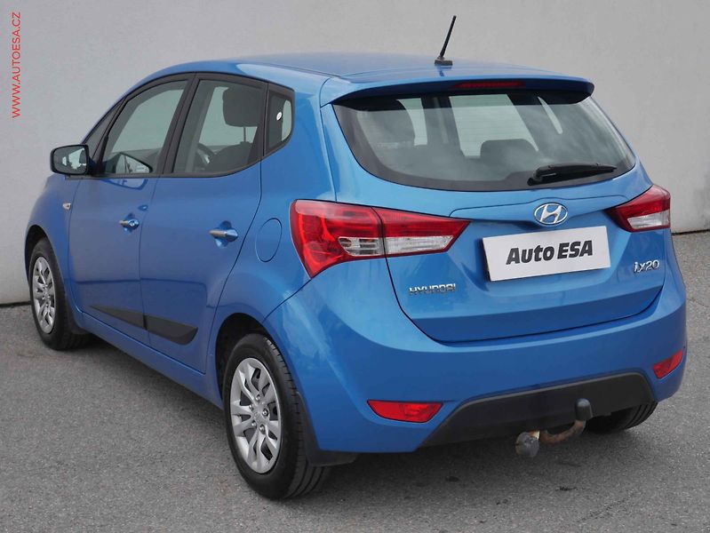 Hyundai ix20 (2017) 1.6 CVVT, ČR, servis.kniha - fotka 6 z 15