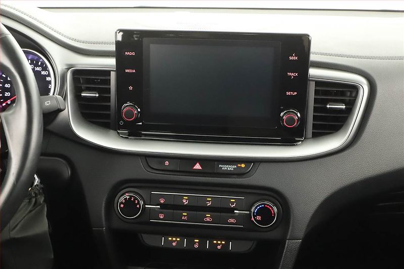 Kia Ceed (2023) Spin 1.0 T-GDI, SPIN, DPH - fotka 10 z 13