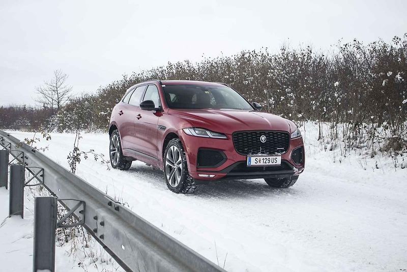 Jaguar F-Pace představuje zajímavou alternativu k německé prémii.