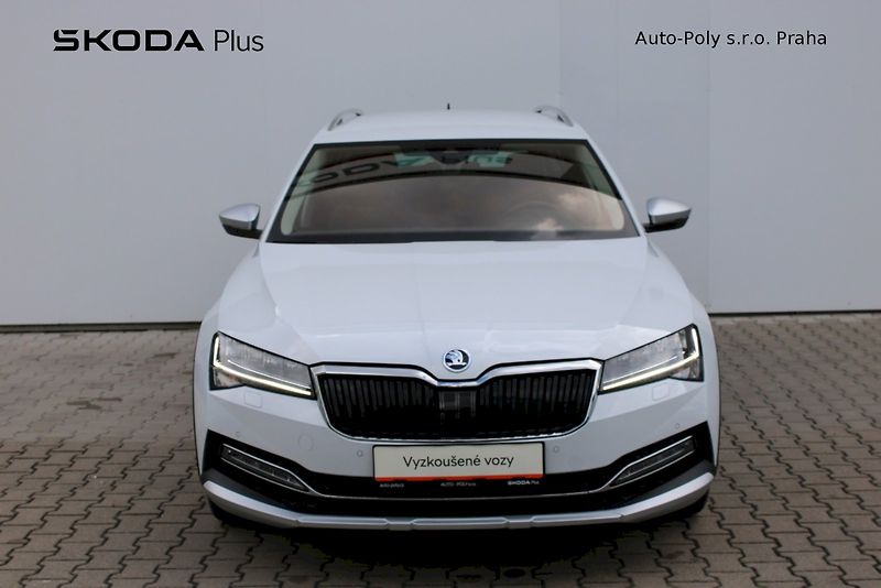 Škoda Superb (2023) 2.0 TDI 147 kW Scout - fotka 3 z 25