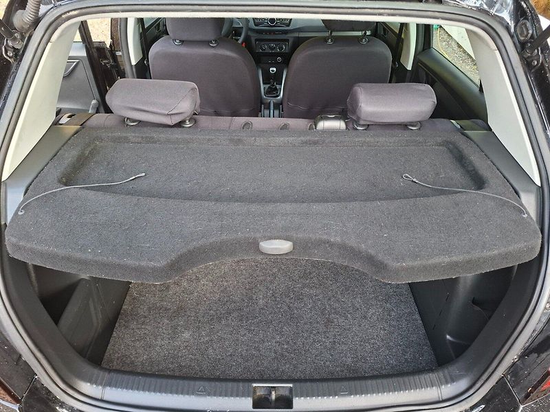 Škoda Fabia (2015) 1.0MPi 44kW - fotka 22 z 26