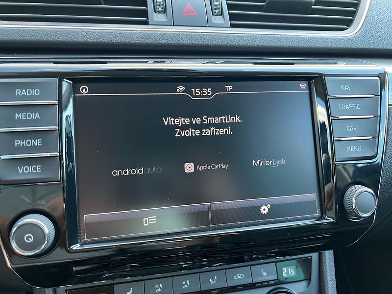 Škoda Superb (2015) 2.0TDi 110kW DSG! Style+! ČR! - fotka 31 z 40