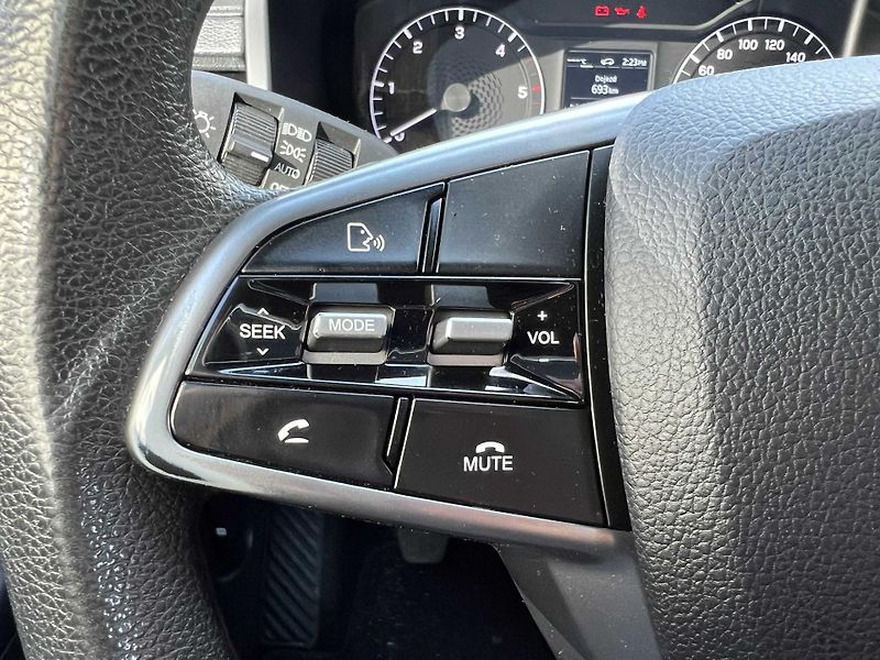 SsangYong Musso Grand 2.2 e-XDi 220 4x4 ZÁRUKA - fotka 20 z 21