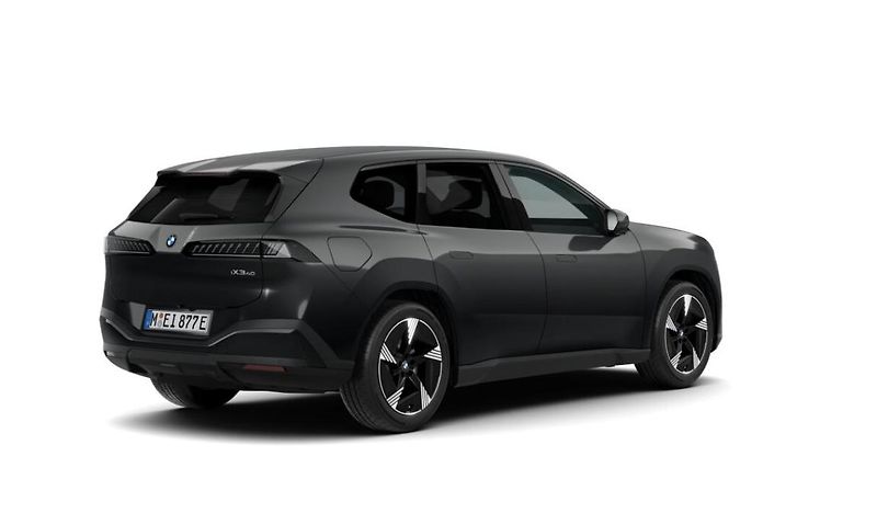 BMW X3 iX3 40 - fotka 3 z 4