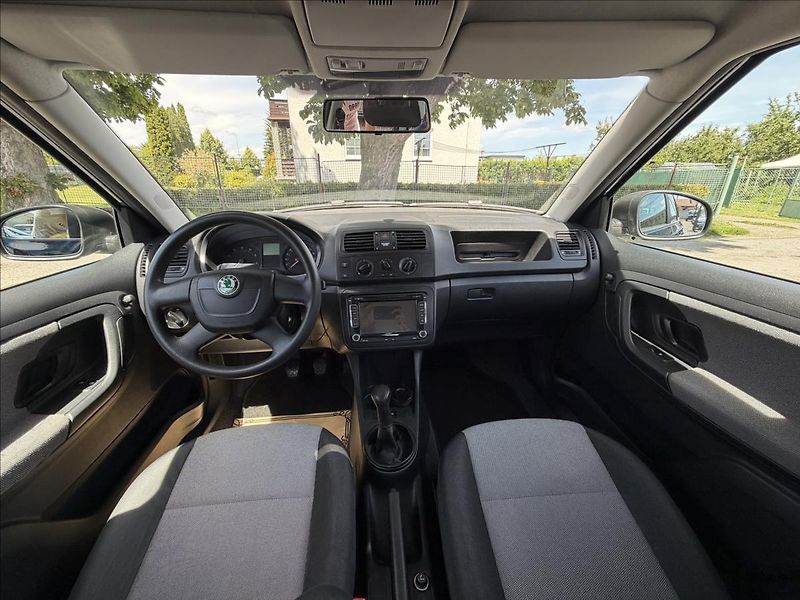 Škoda Fabia 1,4 i 16V 63kW  50TIS KM,KLIMA - fotka 16 z 50