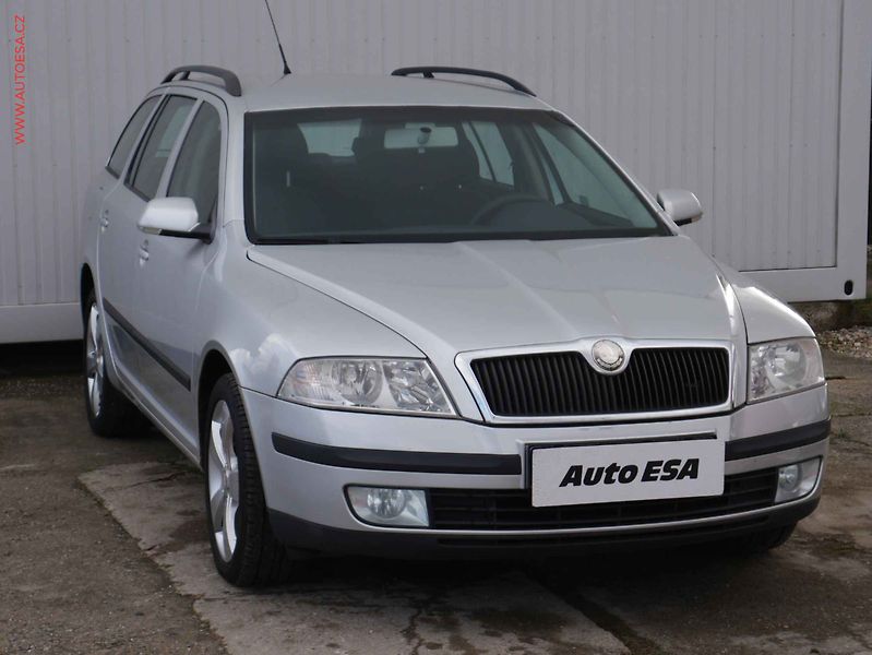 Škoda Octavia (2006) 2.0 TDi, AC, tažné - fotografie inzerátu